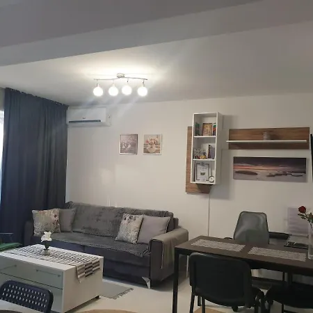 New The Twins Two-bedroom, 3 At 15 Tsani Ginchev Street, Floor 2 * Warna
