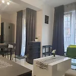 New The Twins Two-bedroom, 3 At 15 Tsani Ginchev Street, Floor 2 瓦爾納