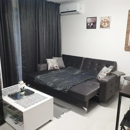 New The Twins Two-bedroom, 3 At 15 Tsani Ginchev Street, Floor 2 * Varna