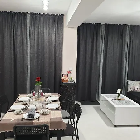 Apartment New The Twins Two-bedroom, 3 At 15 Tsani Ginchev Street, Floor 2